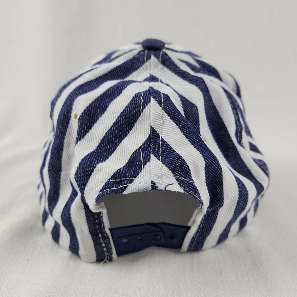 Vintage Cleveland Indian Chief Wahoo Snap Back Hat Kids - Picture 4 of 9